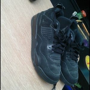 Jordan4 black cat